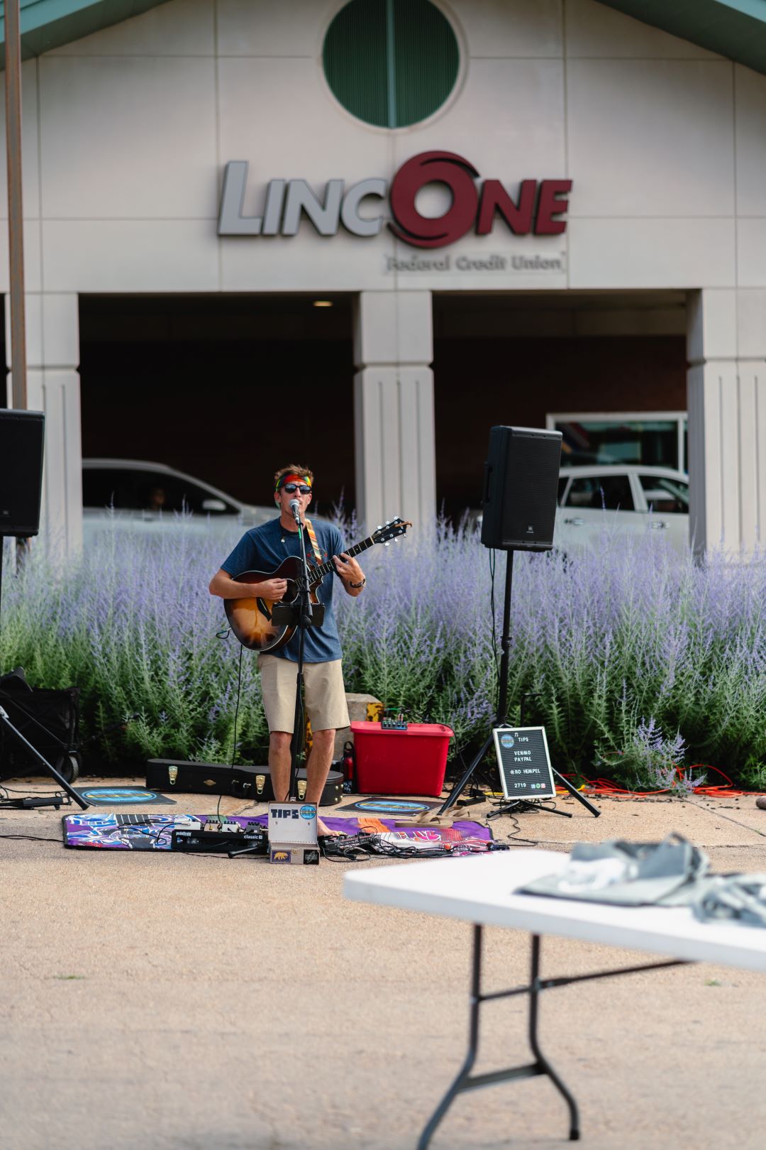 Ro Hempel Performing at Food Truck Fest 2024